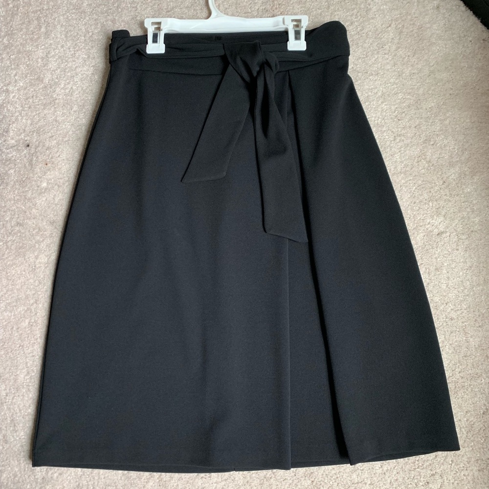 Worthington black a line skirt Size 6